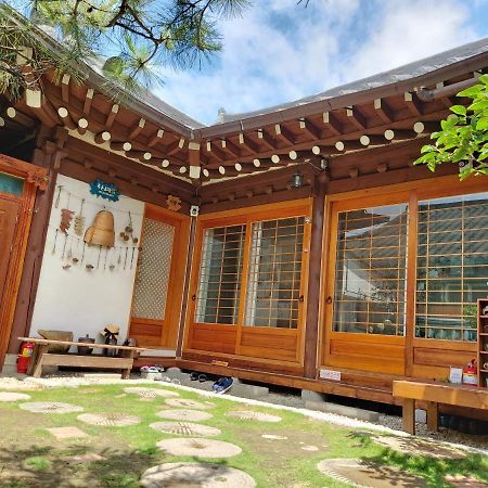 The Blue Cradle Jeonju Exterior foto
