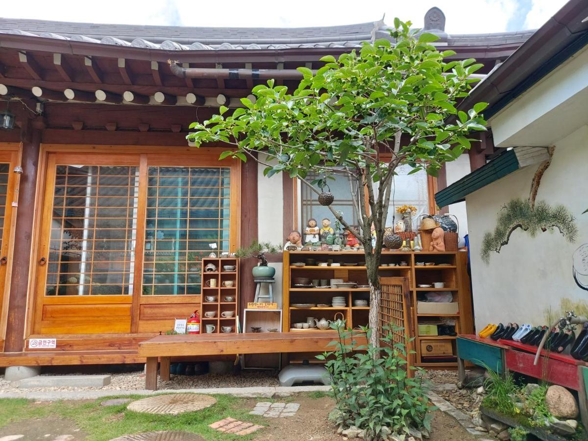The Blue Cradle Jeonju Exterior foto