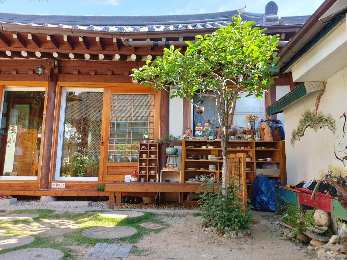 The Blue Cradle Jeonju Exterior foto