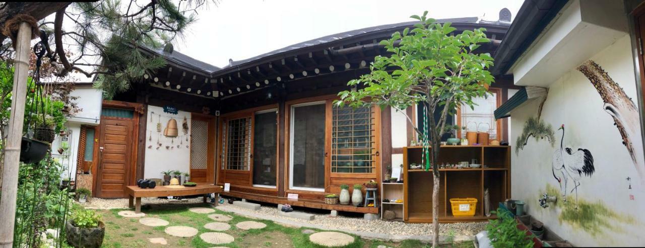 The Blue Cradle Jeonju Exterior foto