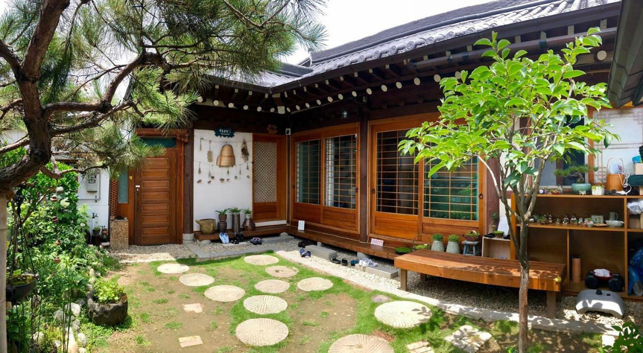 The Blue Cradle Jeonju Exterior foto